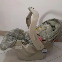 کالسکه و کریر