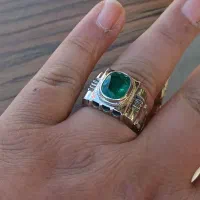 انگشتر زمرد