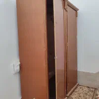 کمد با چوب با کیفیت