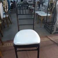 صندلی تالار تبسم