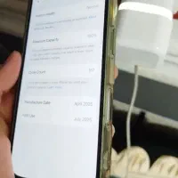 گوشی آیفون 16