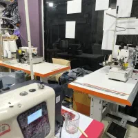 به چند نفر خانوم  چرخ کار ماهر نیمه ماهر