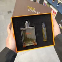 ادکلن تق هرمس به همراه دکانت