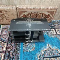 میز زیر تلویزیونی