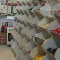 ویترین مغازه