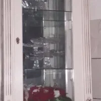 گنجه و میز تلویزیون