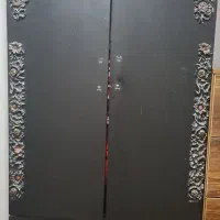کمدلباس ایستاده