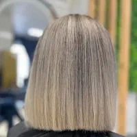 اموزش و‌خدمات رنگ و لایت