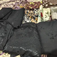 تعدادی پارچه|لباس|مرند, |دیوار