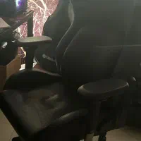 Razer Iskur V2 Black  فروش فوری