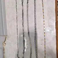 گردنبند|بدلیجات|باغ بهادران, |دیوار