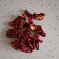 گوجه خشک و پودر فلفل