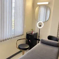 اجاره تخت و صندلی مژه و فشیال و رنگ