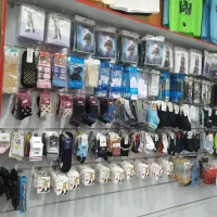 ویترین مانکن رگال چوب لباسی|فروشگاه و مغازه|ایلام, |دیوار