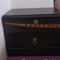 تخت خواب دو نفره تمیز و مرتب