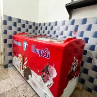 یخچال بستنی