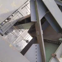 ساخت و نصب  سوله واستراکچر و انواع سازهای فلزی