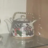 قوری ژاپنی