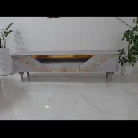 فروش فوری میز تلویزیون در حد نو
