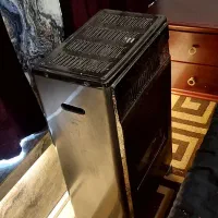 کلیه لوازم منزل بخاری تخت دو نفره مبل استیل سلطنتی|اجاق گاز و لوازم برقی پخت‌وپز|قم, زنبیل آباد|دیوار