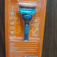 خود تراش ژیلت ۵ تیغه نو