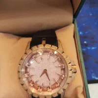 فروش فوری ساعت راجر دوبیوس