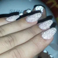 خدمات تخصصی کاشت ناخن با متریال پلی ژل|خدمات آرایشگری و زیبایی|پاکدشت, پاکدشت (مامازند)|دیوار