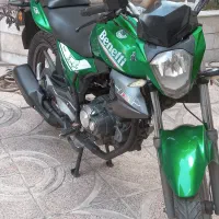 بنلی ۱۵۰ بسیار تمیز وزیبا