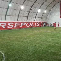 اجاره و رزرو چمن مصنوعی سرپوشیده|اجارهٔ کوتاهمدت دفتر کار و فضای آموزشی|مشهد, وکیلآباد|دیوار