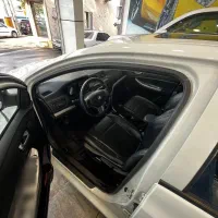 شاهین ۴۰۲ بیرنگ|خودرو سواری و وانت|رشت, جانبازان|دیوار