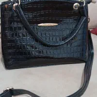 کیف ورنی کاملا نوو