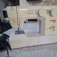 چرخ خیاطی در حد نو