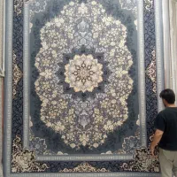 فرش هزار نقش پاریس به فروش میرسد