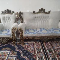 مبل سلطنتی