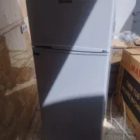 یک عدد چخچال و یک عدد گاز و یک عدد لباسشور|ماشین لباسشویی و خشک‌کن لباس|کاشمر, |دیوار