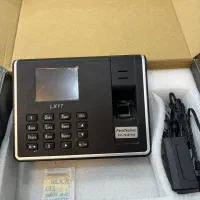 دستگاه حضور و غیاب