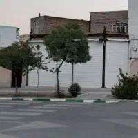 مغازه درجاهدشهر با ۱۰ مترحاشیه تقاطع۲ خیابان اصلی