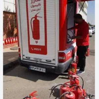 راننده نیسان