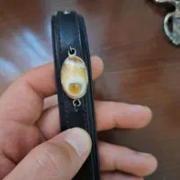 دستبند چرم با سنگ باباقوری