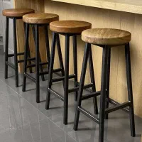 چهار پایه فلزی رویه رستیک