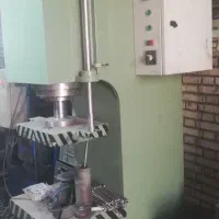 پرس 30تن برای کارهای خدماتی