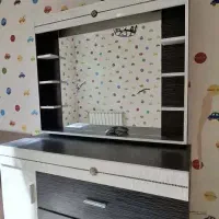 تخت دو نفره + میز ارایشی(قیمت عالی)