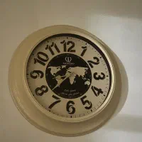 ساعت دیواری