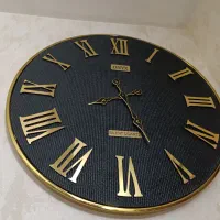 ساعت دیواری