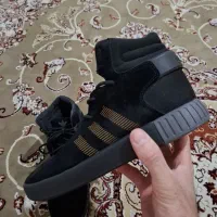 کفش adidas