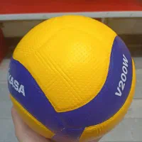 توپ والیبال  های کپی مناسب اکادمی