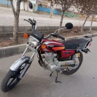 موتورسیکلت200عرشیا