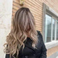 رنگ و لایت و احیاو کراتین ۵۰٪تخفیف|خدمات آرایشگری و زیبایی|کرمانشاه, |دیوار