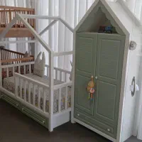 تخت کلبه نوجوان و کمد کلبه فوری فروش