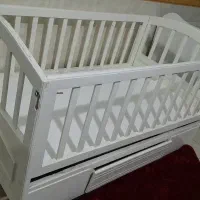 تخت کودک|تخت و صندلی بچه|بروجرد, |دیوار